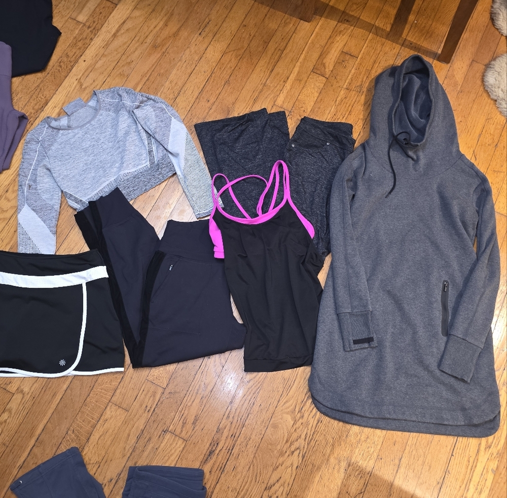 Athleta Bundle Sixe S